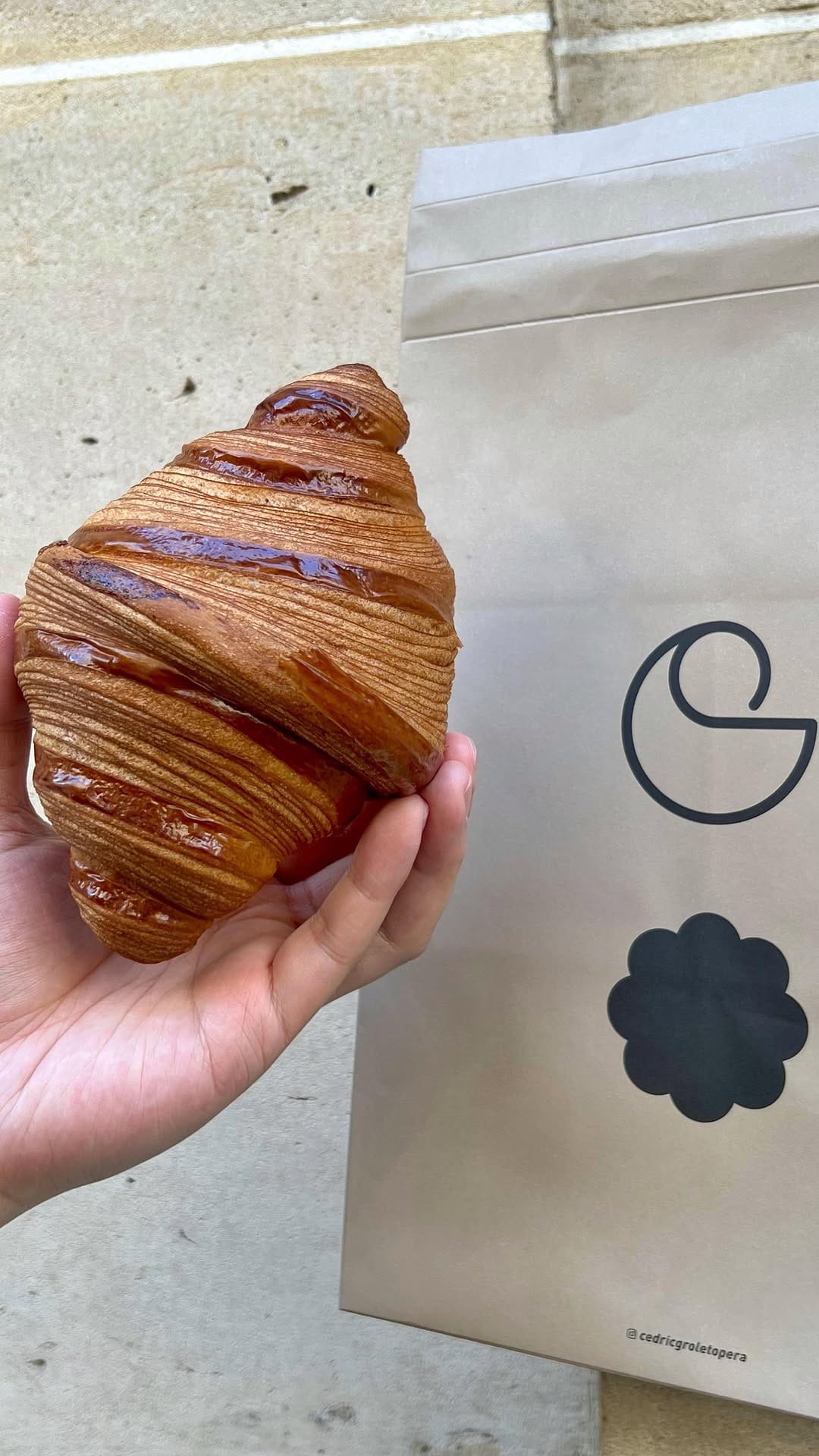 Post 10 by Alex, Jen, BB AJ | Foodie Fam on Instagram (video)