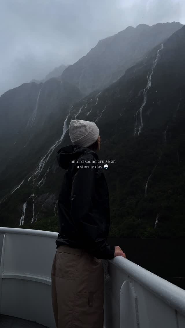 Post 10 by Katia Khoroshun on Instagram (video)