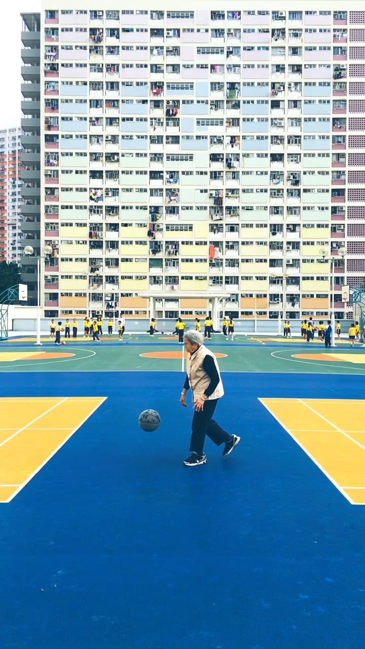 Post 3 by Maurice Li on Instagram (video)