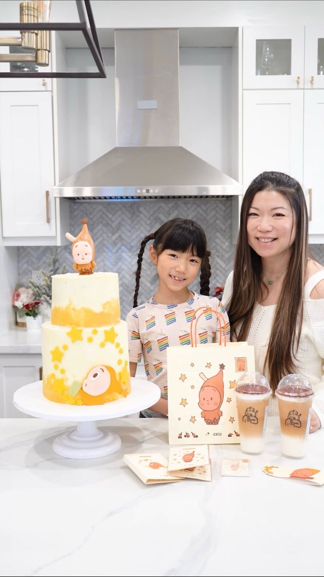 Post 6 by Joanna Lo on Instagram (video)