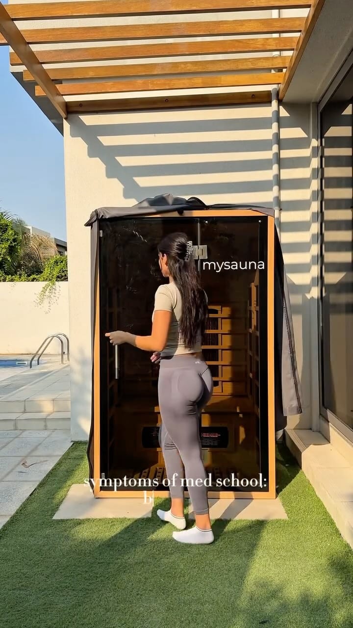 Post 4 by Magyy & Maya omrani on Instagram (video)
