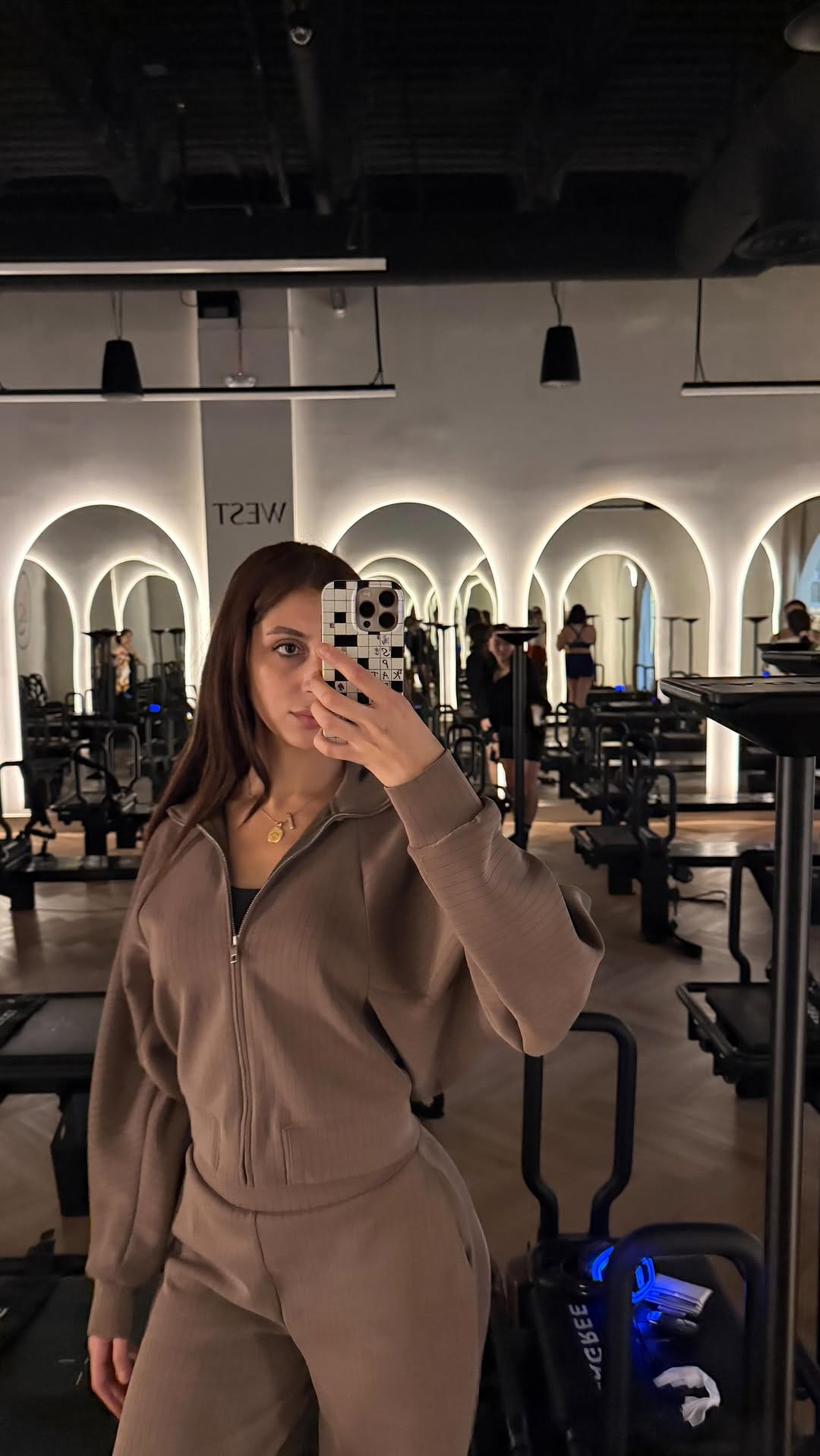 Post 7 by Magyy & Maya omrani on Instagram (video)