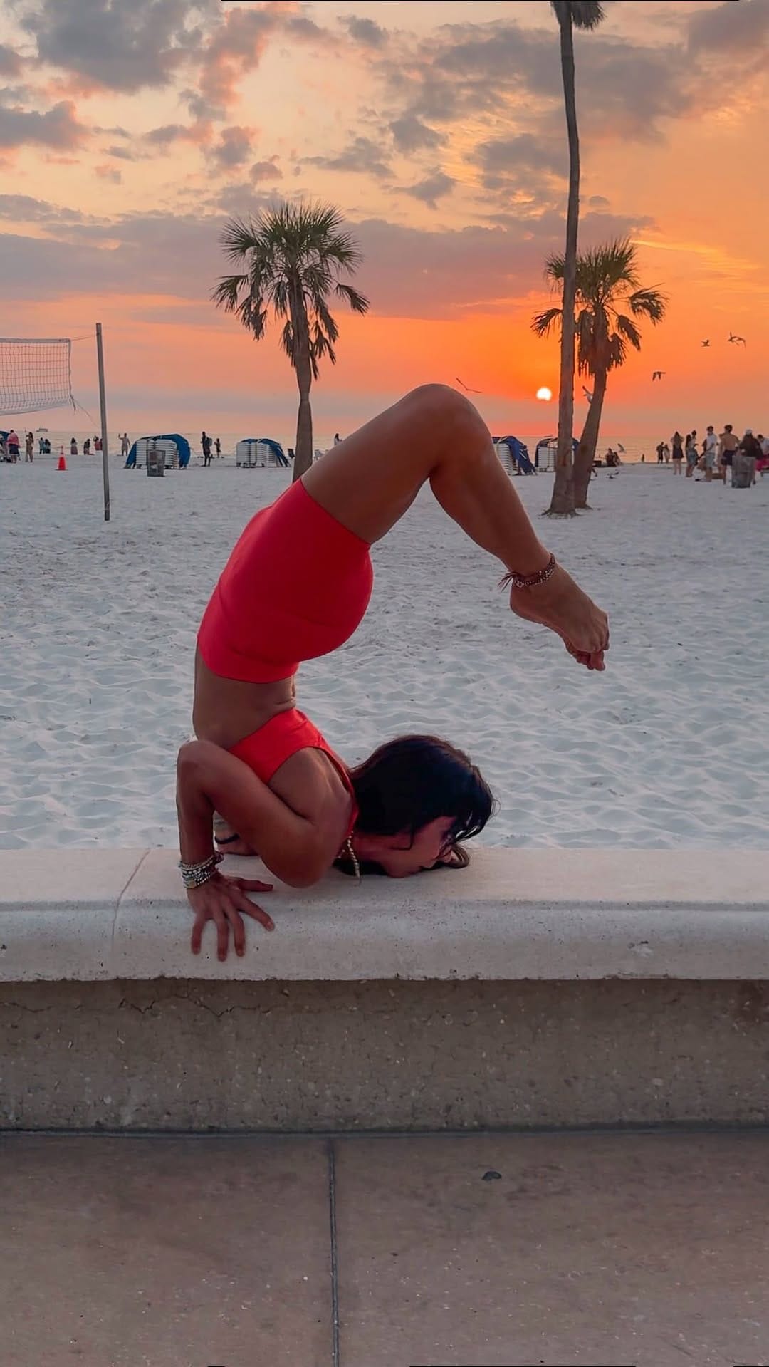 Post 8 by Andreita Levin on Instagram (video)