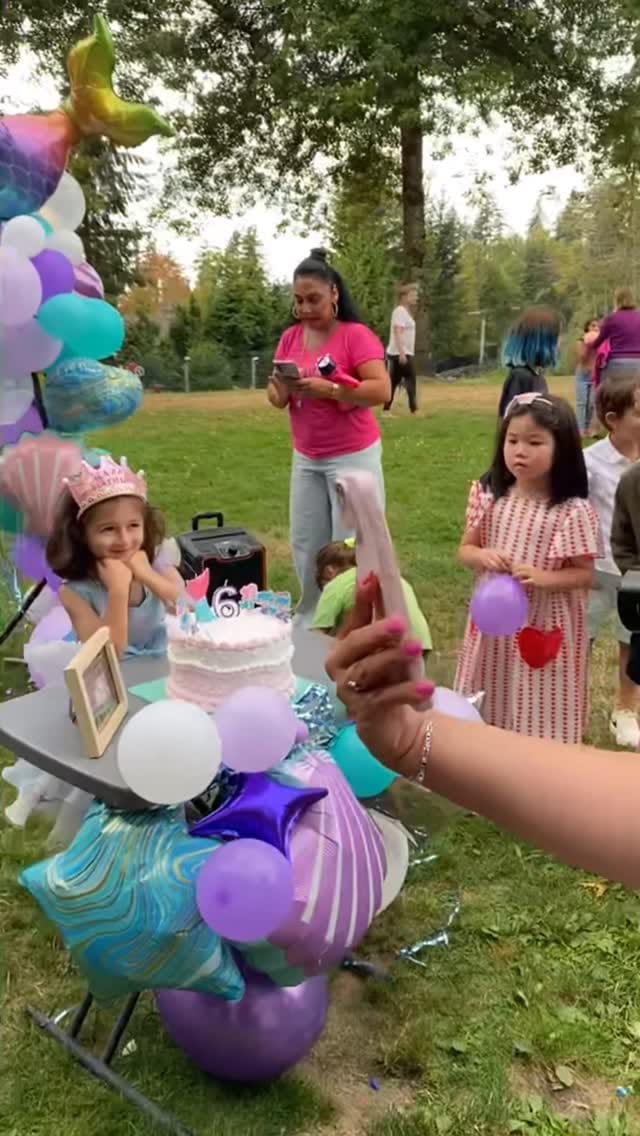 Post 2 by Rose Familystyle on Instagram (video)
