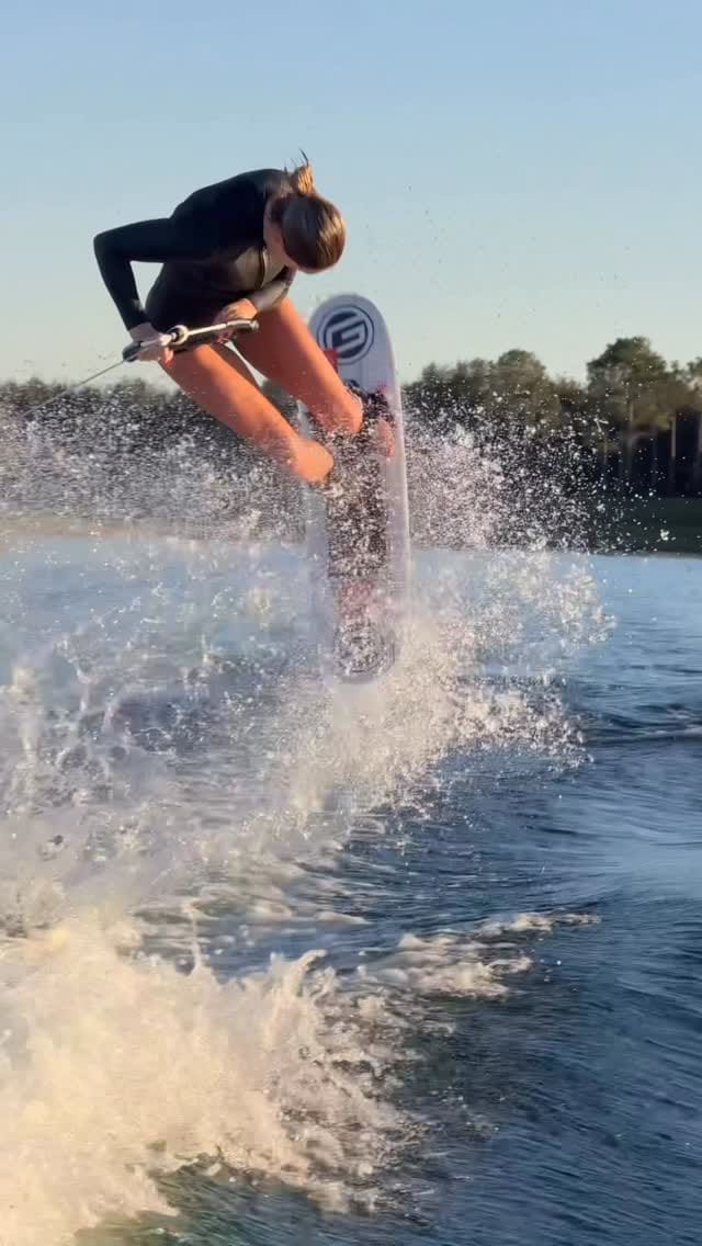Post 2 by Neilly Ross on Instagram (video)