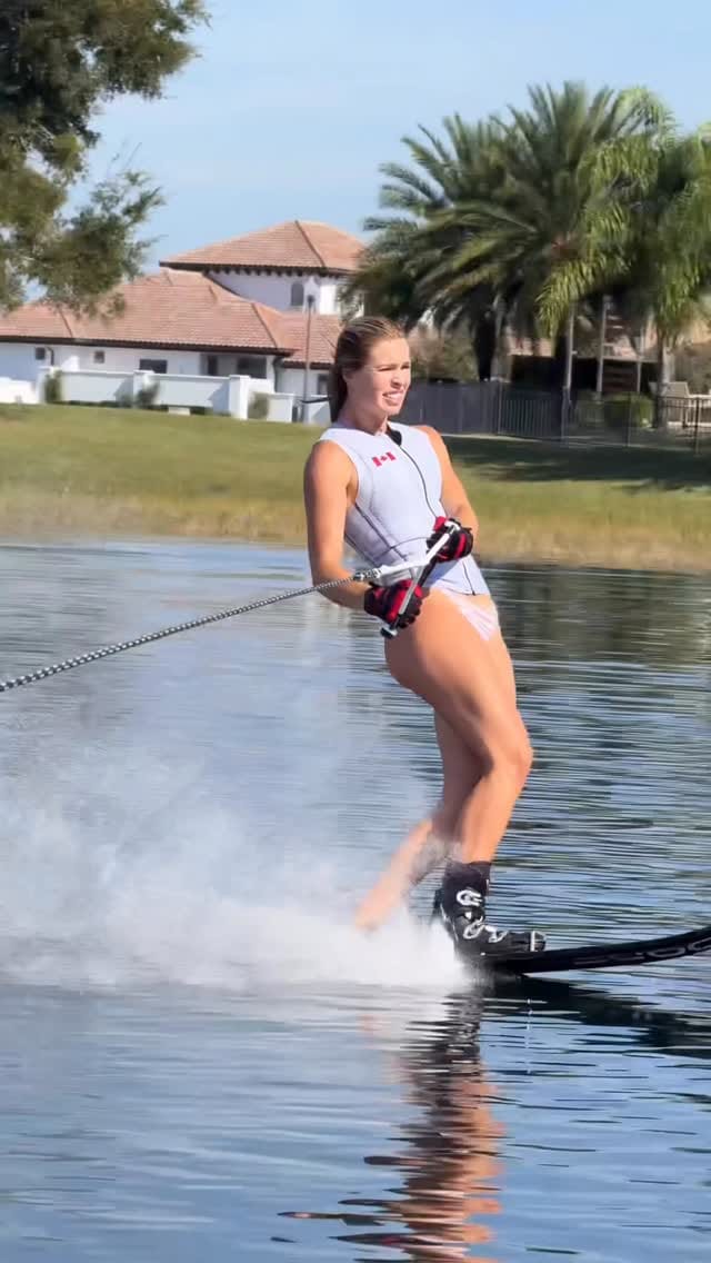 Post 7 by Neilly Ross on Instagram (video)