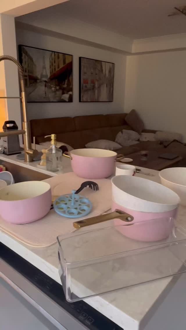 Post 5 by Hani on Instagram (video)