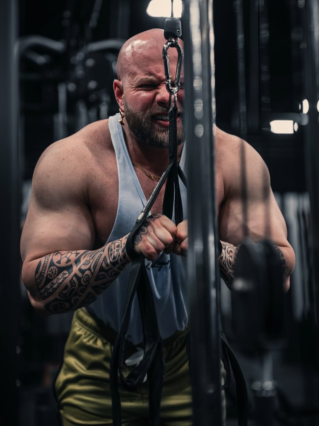 Post 4 by Alexander Trent Forian on Instagram (image)