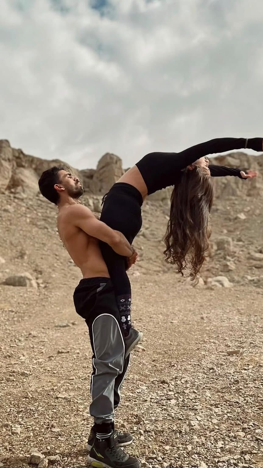 Post 10 by Arezoo Delkhosh on Instagram (video)