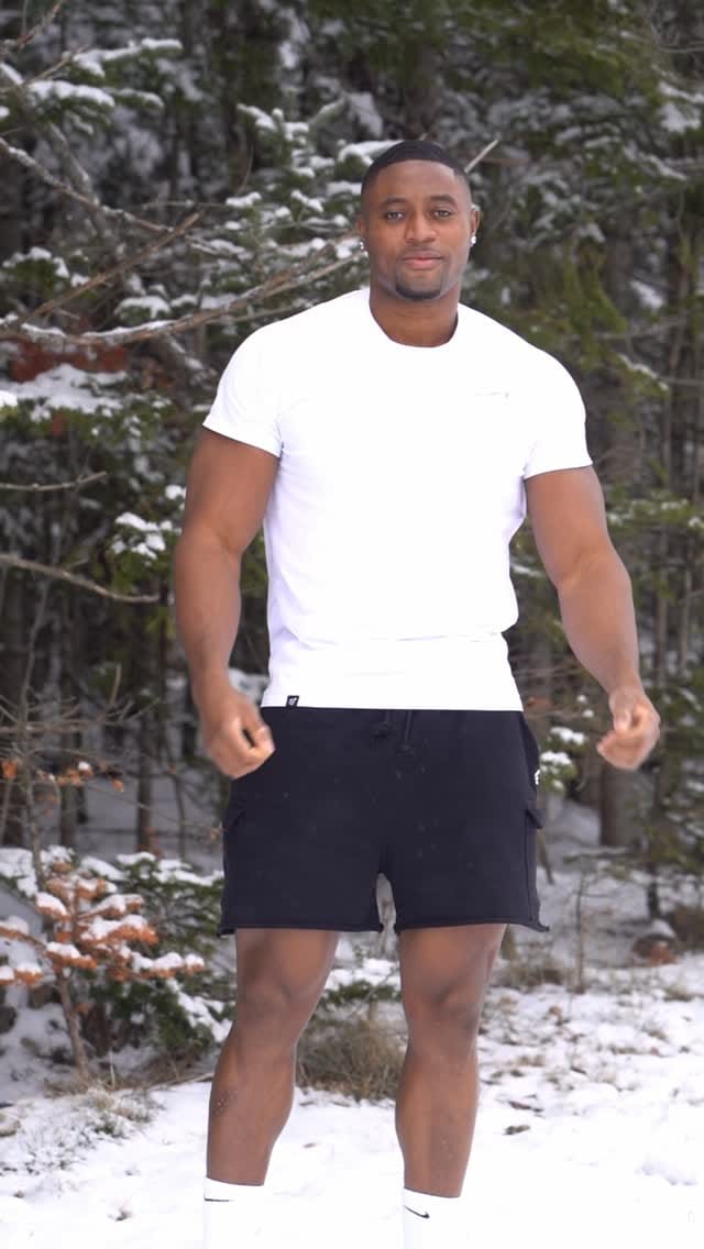 Post 4 by Vasia Kabba on Instagram (video)