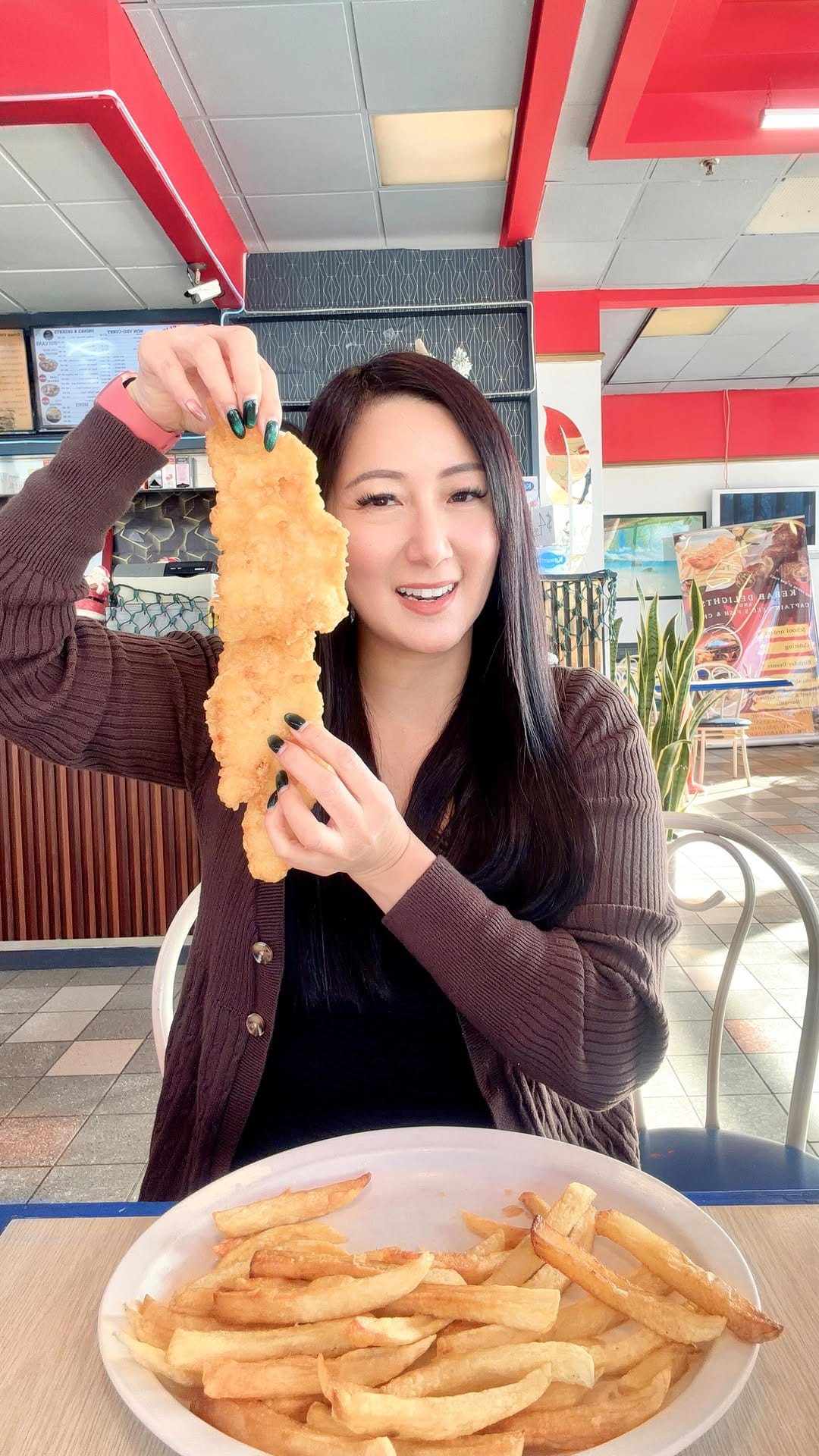 Post 4 by Vivien Tsui ✨Toronto Foodie & Lifestyle on Instagram (video)