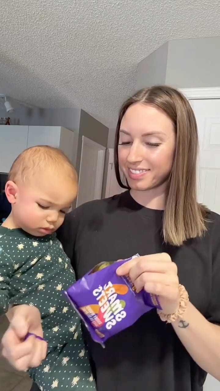 Post 4 by Taylor Dawn | first time mom on Instagram (video)