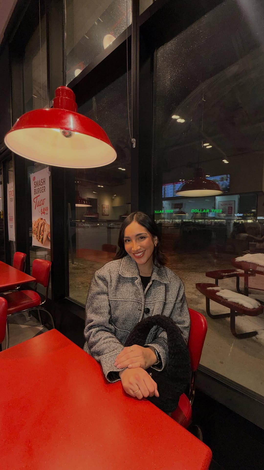 Post 1 by L U C I A N A  R U A L E S on Instagram (video)
