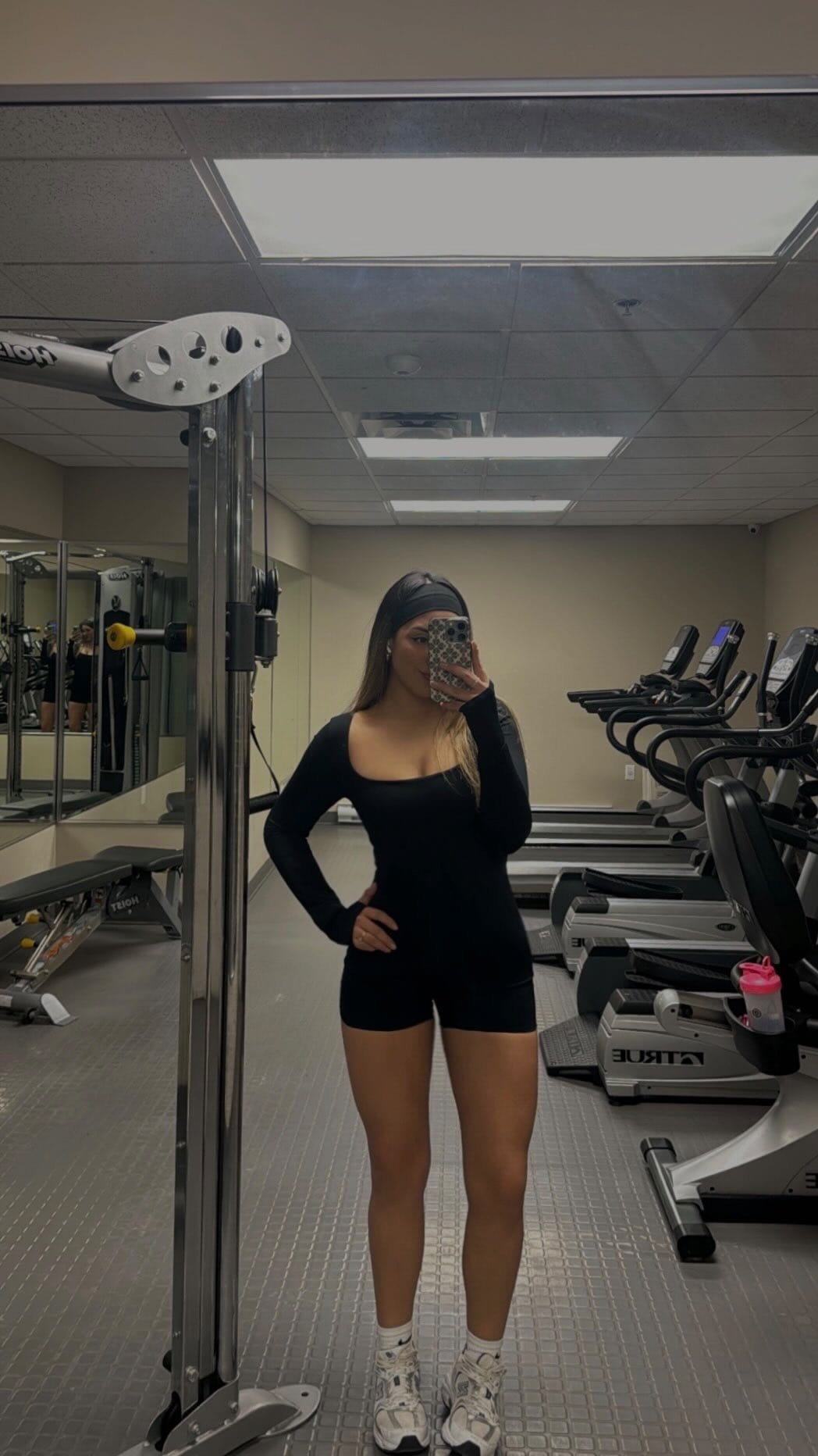 Post 9 by L U C I A N A  R U A L E S on Instagram (video)
