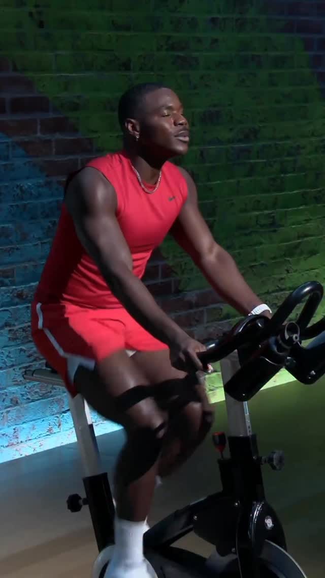 Post 4 by T y r e l l  D é s e a n on Instagram (video)