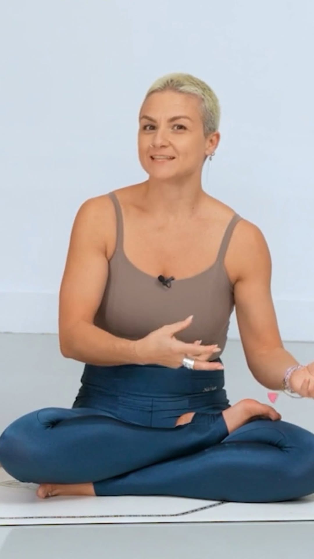Post 1 by Jelena Vesić on Instagram (video)