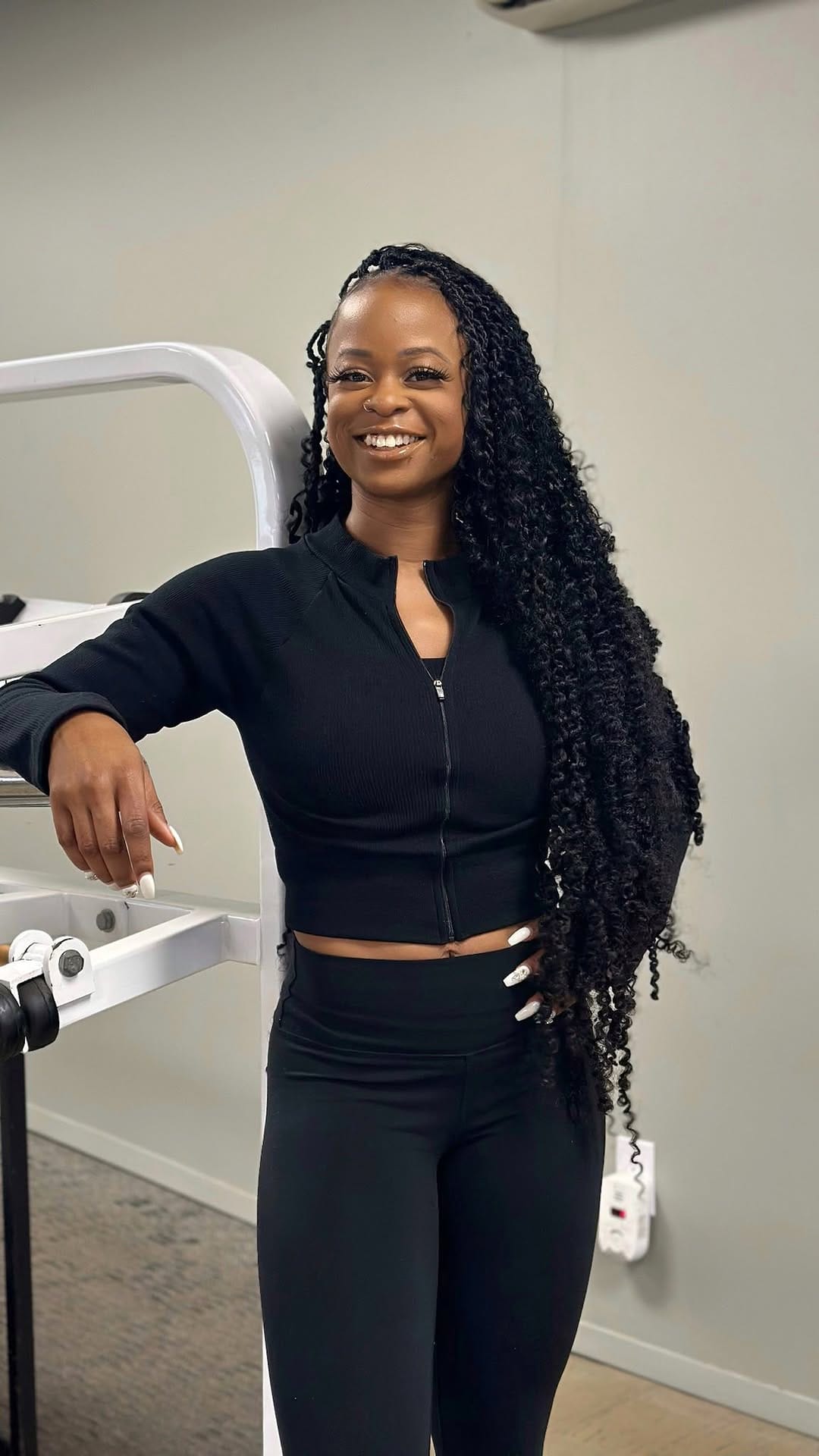 Post 7 by Chinwe Asagwara on Instagram (video)