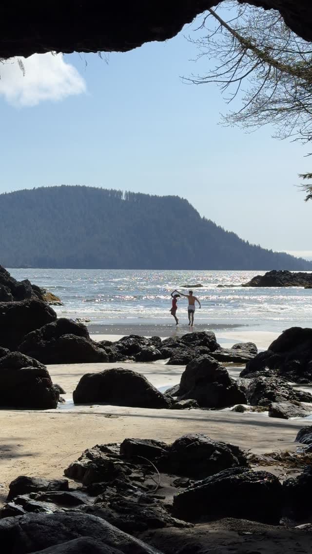 Post 9 by Diego Castillo & Arielle | Canada Adventure Travel on Instagram (video)