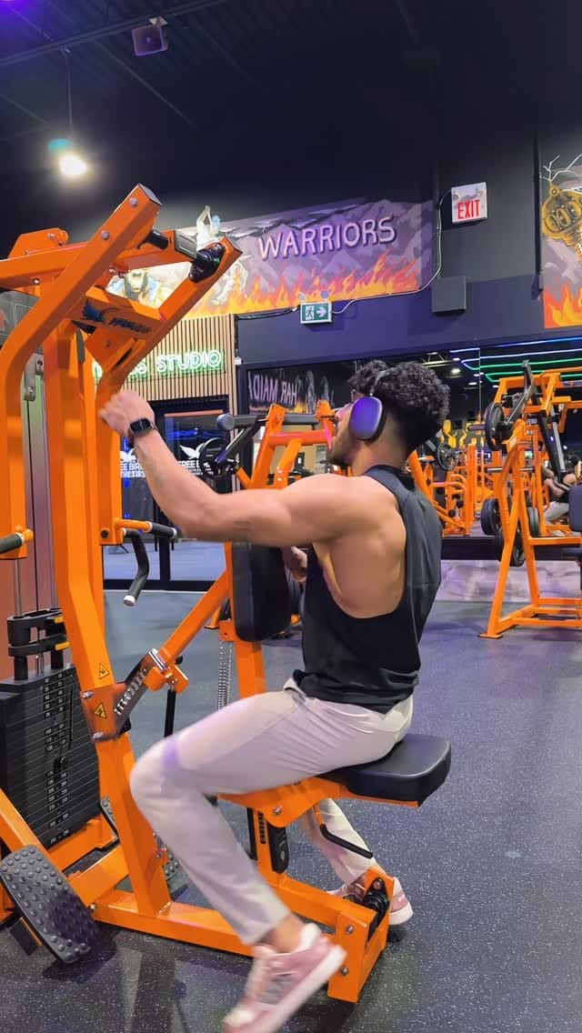 Post 6 by Akash Kohli 📈ONLINE FITNESS COACH⚜️ on Instagram (video)