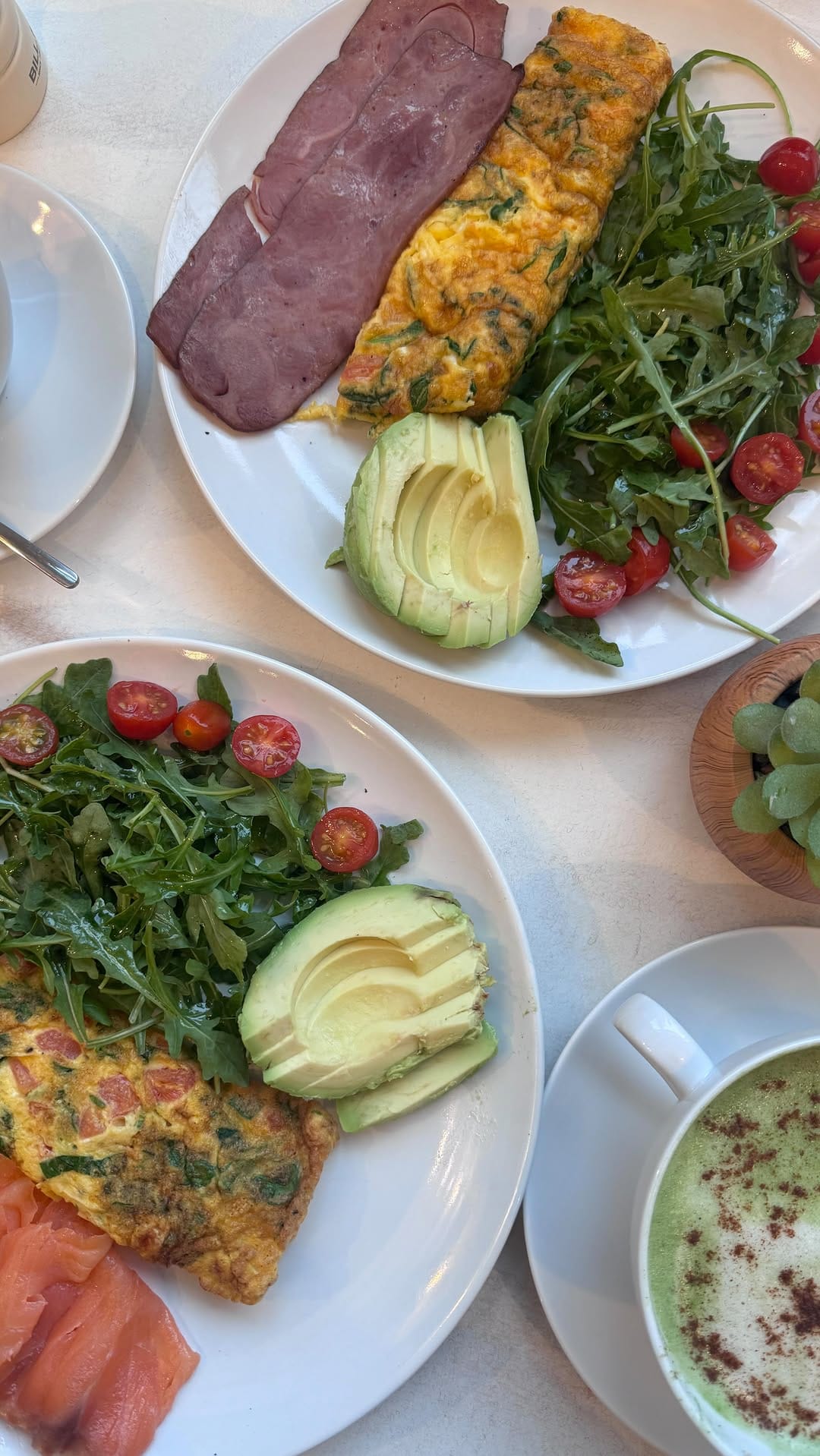 Post 5 by Serena: Food |Travel |Wellness Lifestyle on Instagram (video)