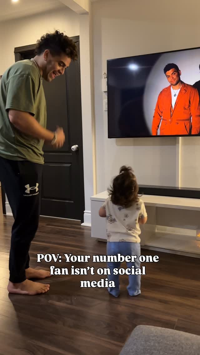 Post 6 by Jennifer Rochon on Instagram (video)
