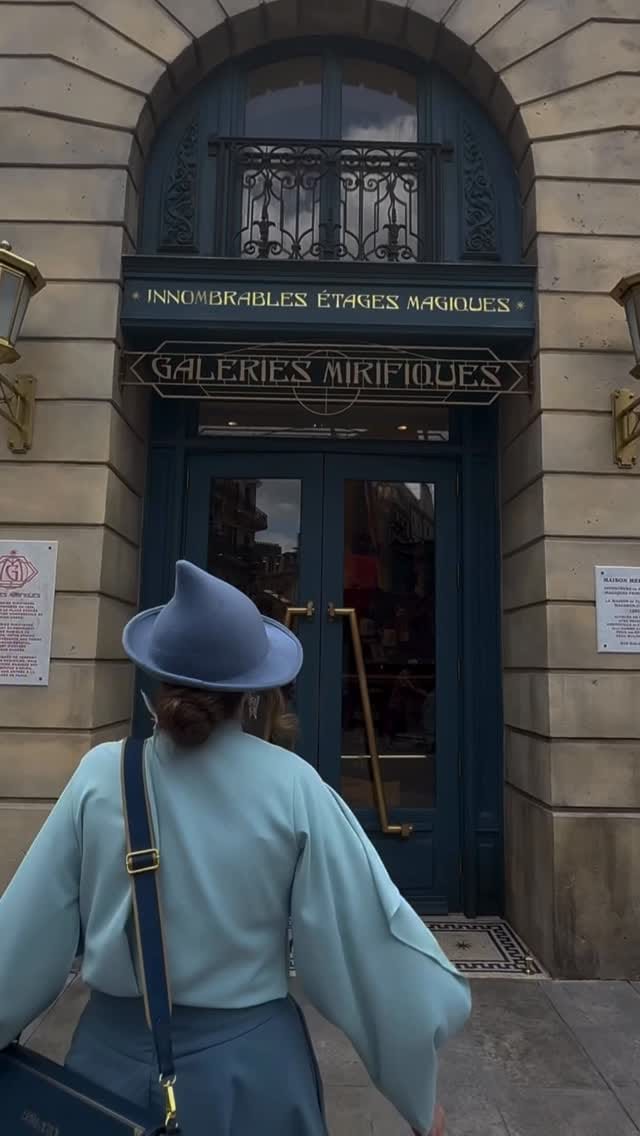 Post 2 by Sarah ✨ | Harry Potter 🪄 | Travel ✈️ on Instagram (video)