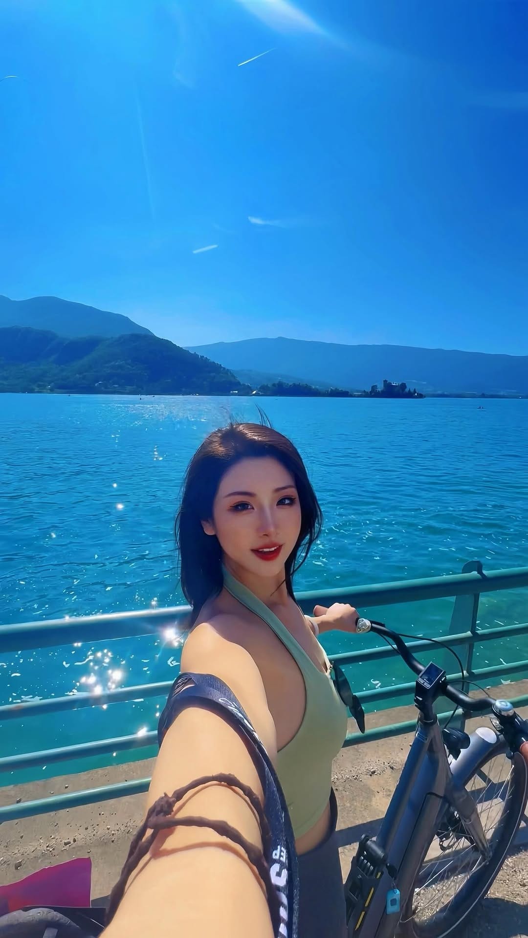 Post 6 by Alina Wan on Instagram (video)