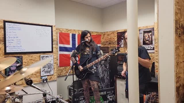 Post 10 by Frei on Instagram (video)
