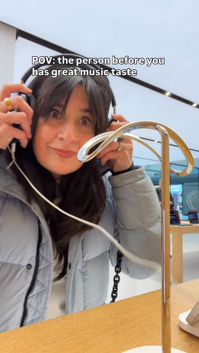Post 7 by Gisele Corinthios on Instagram (video)