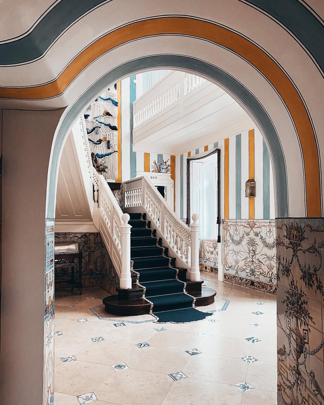 Post 5 by Harbor & Hill | Travel 🇨🇦 on Instagram (carousel)