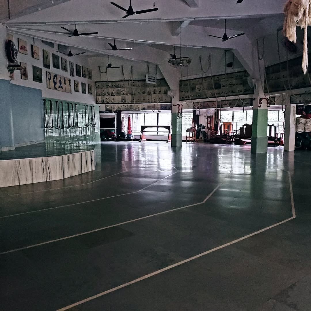 Post 6 by Yogananta - Iyengar Yoga on Instagram (carousel)