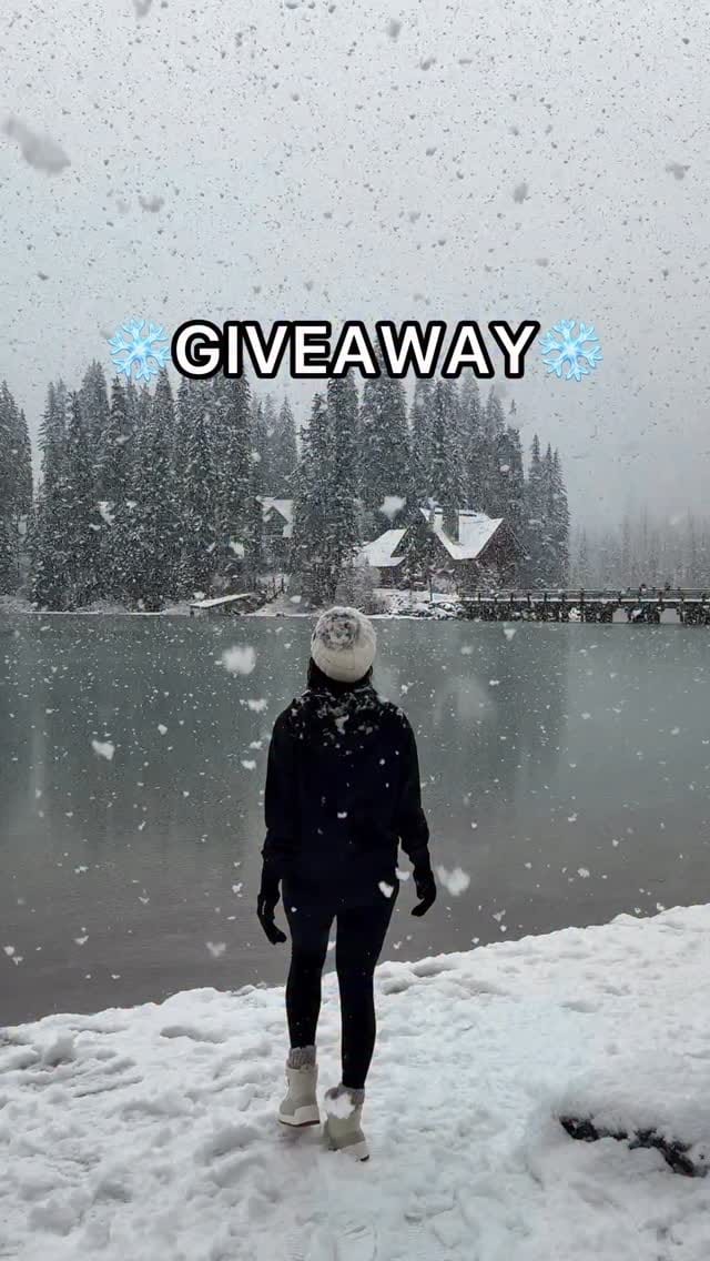Post 7 by Mari - WORLD TRAVEL on Instagram (video)