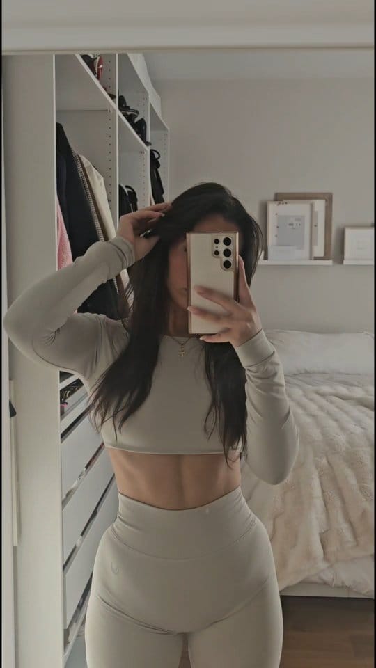 Post 10 by Morgane on Instagram (video)