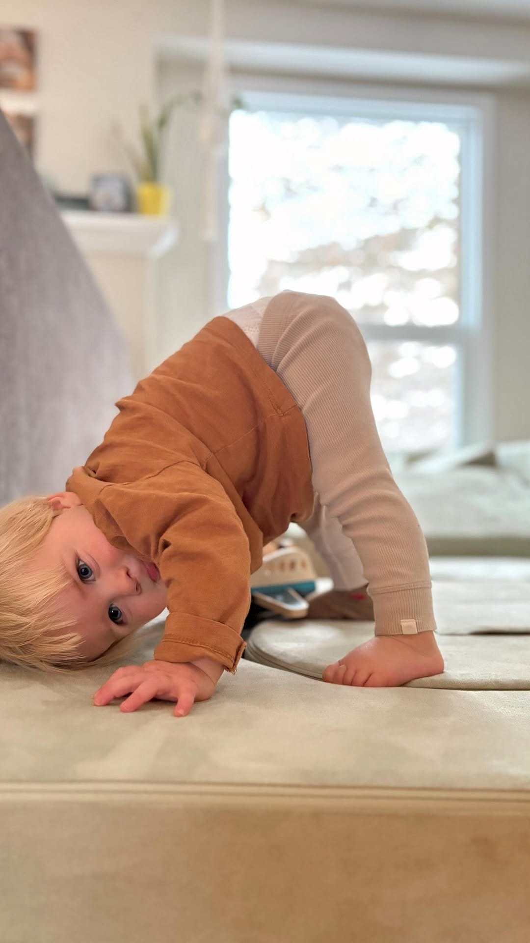 Post 4 by Amy Karen | Yoga Teacher on Instagram (video)