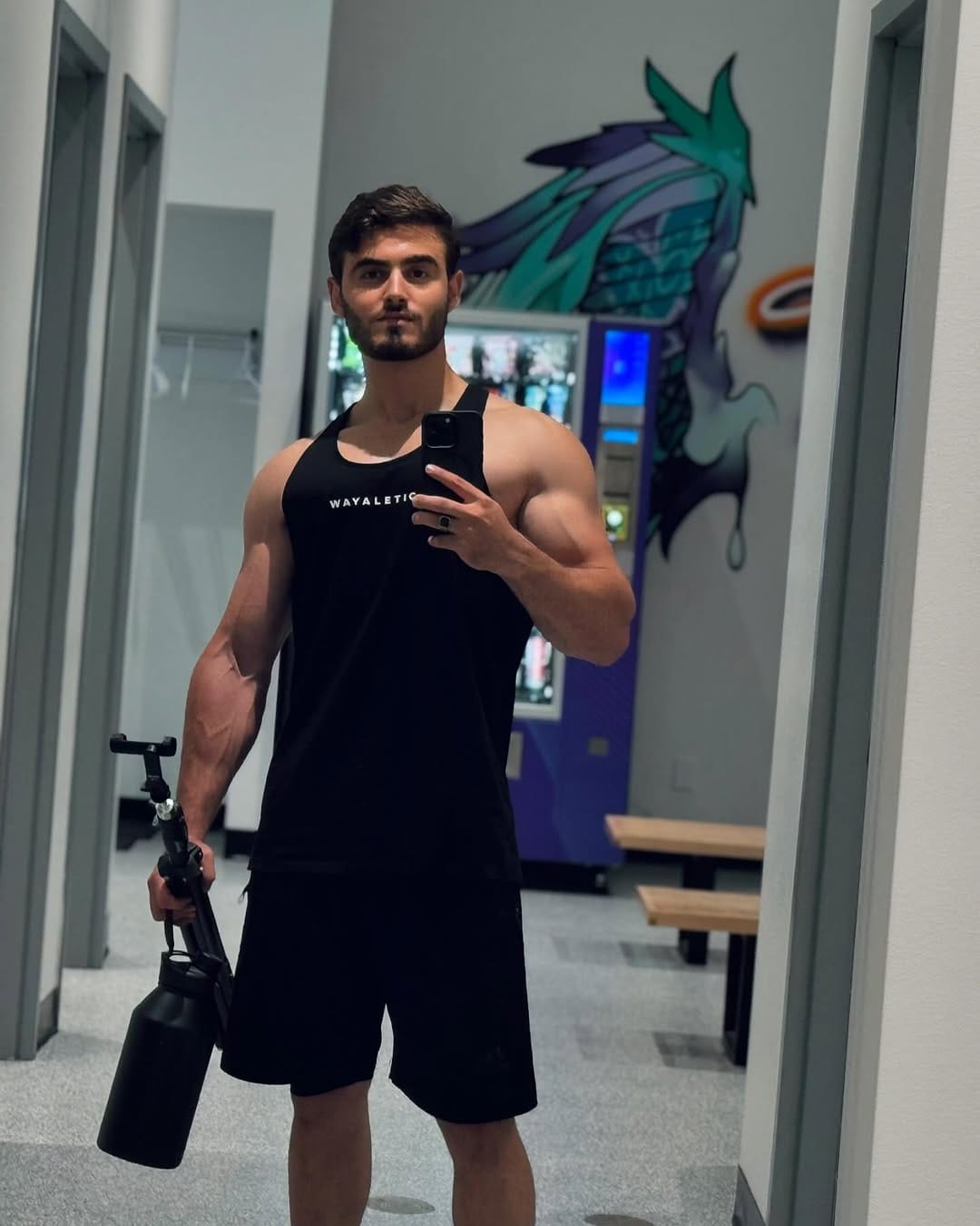 Post 9 by firas lamraoui / personal trainer on Instagram (carousel)