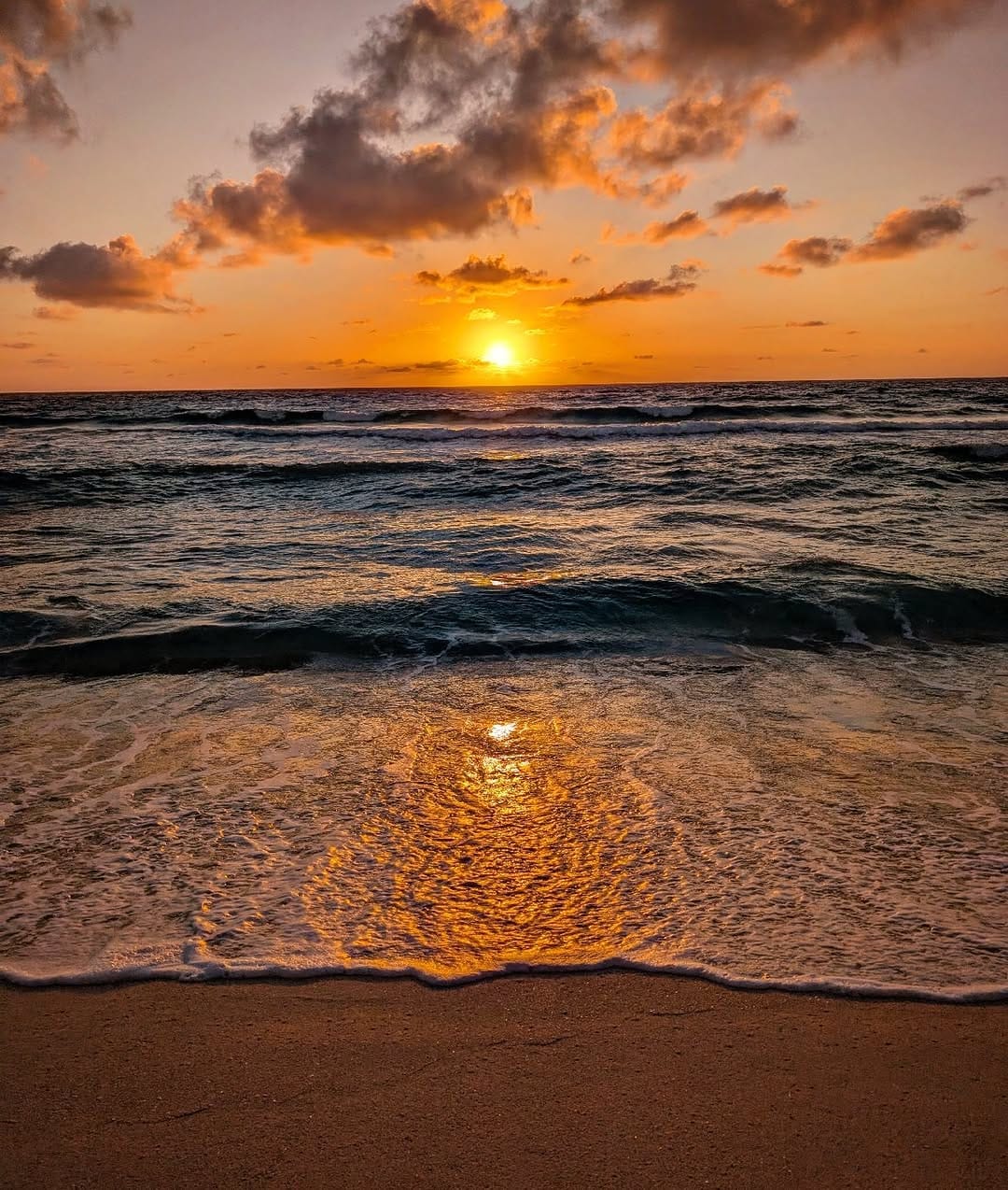 Post 4 by Christian Rotti on Instagram (image)