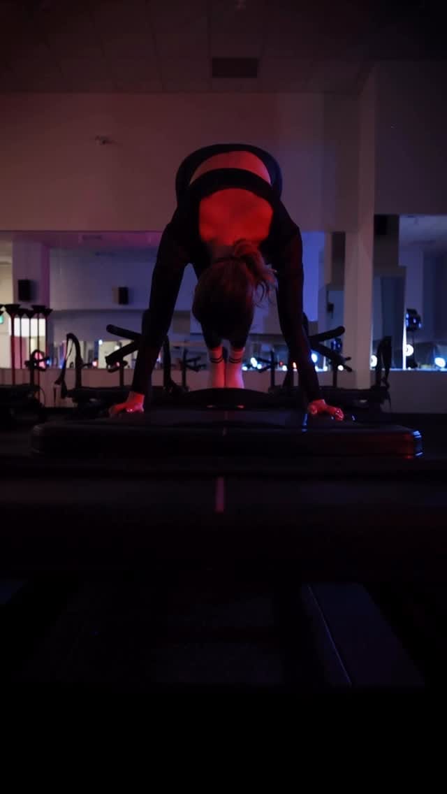 Post 3 by Studio Lagree Toronto on Instagram (video)
