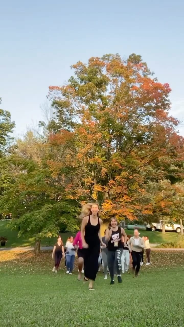 Post 8 by Kaitlyn Alison on Instagram (video)