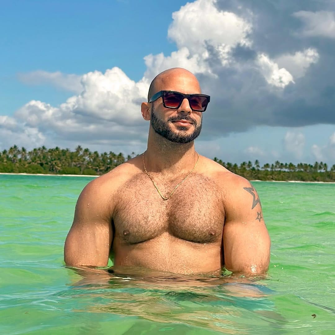 Post 10 by Andres Fernández 🇩🇴 on Instagram (carousel)