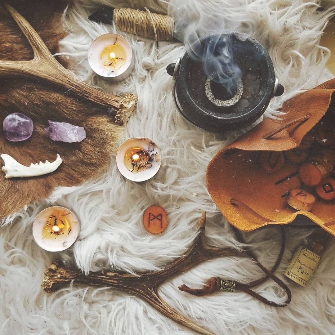 Post 5 by Amanda Lokisdottir on Instagram (image)