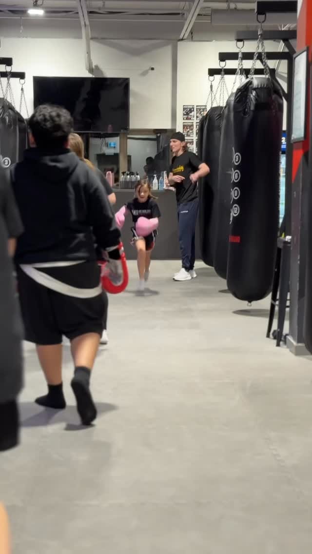 Post 4 by 1MR Boxing | Kickboxing | Fitness | Toronto & Woodbridge on Instagram (video)