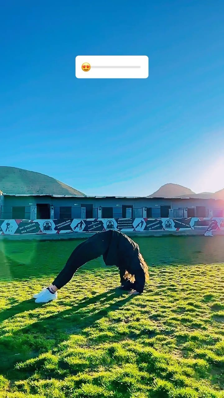 Post 10 by Ainaz Hz on Instagram (video)