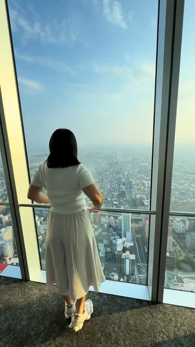 Post 6 by Vivian Li on Instagram (video)