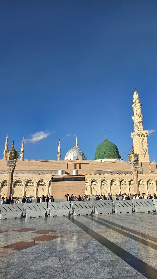 Post 1 by Kumail Haider Naqvi on Instagram (video)