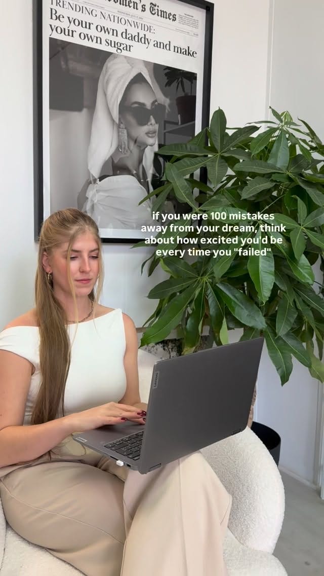 Post 4 by ＴＡＬＥＡＨ  ＳＭＩＴＨ | Entrepreneur on Instagram (video)