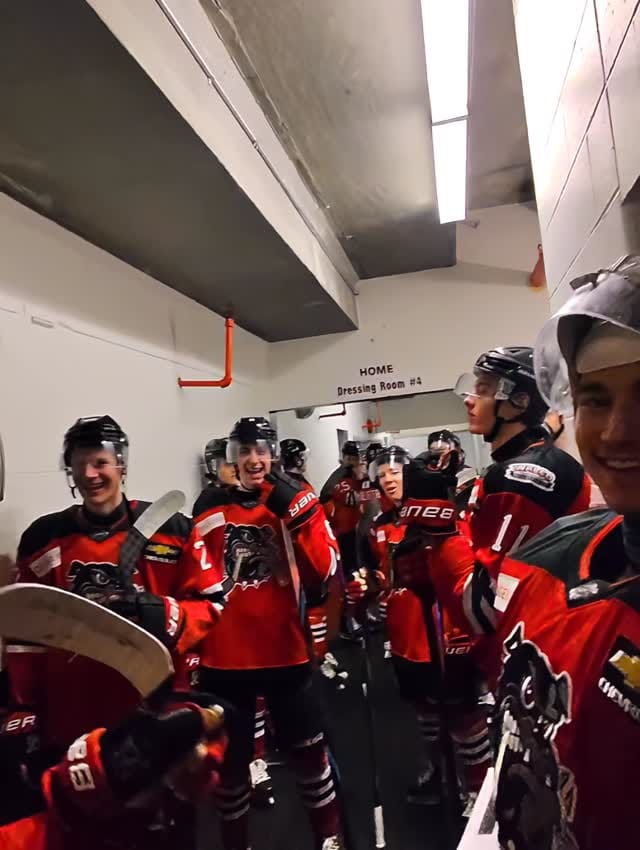 Post 4 by Alberni Valley Bulldogs on Instagram (video)
