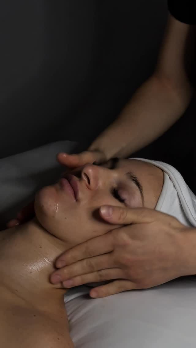 Post 6 by ZenOrigine Wellness Club on Instagram (video)
