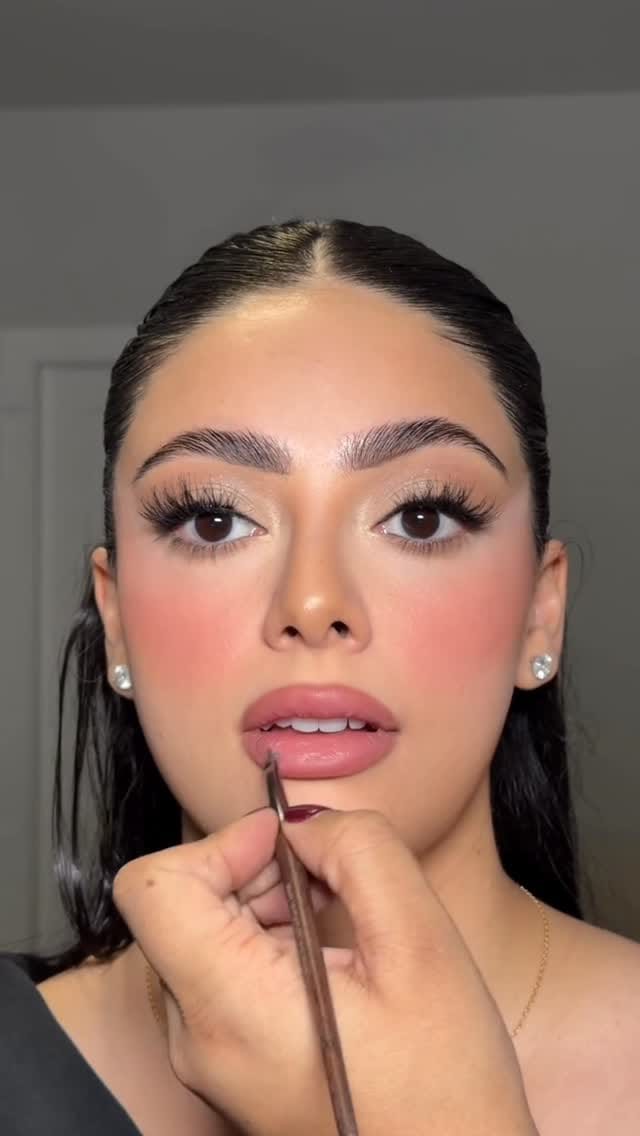 Post 8 by Sohal Toor | Makeup Artist on Instagram (video)
