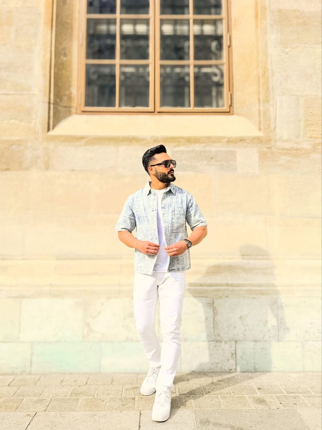 Post 4 by Dhruv Madan on Instagram (carousel)