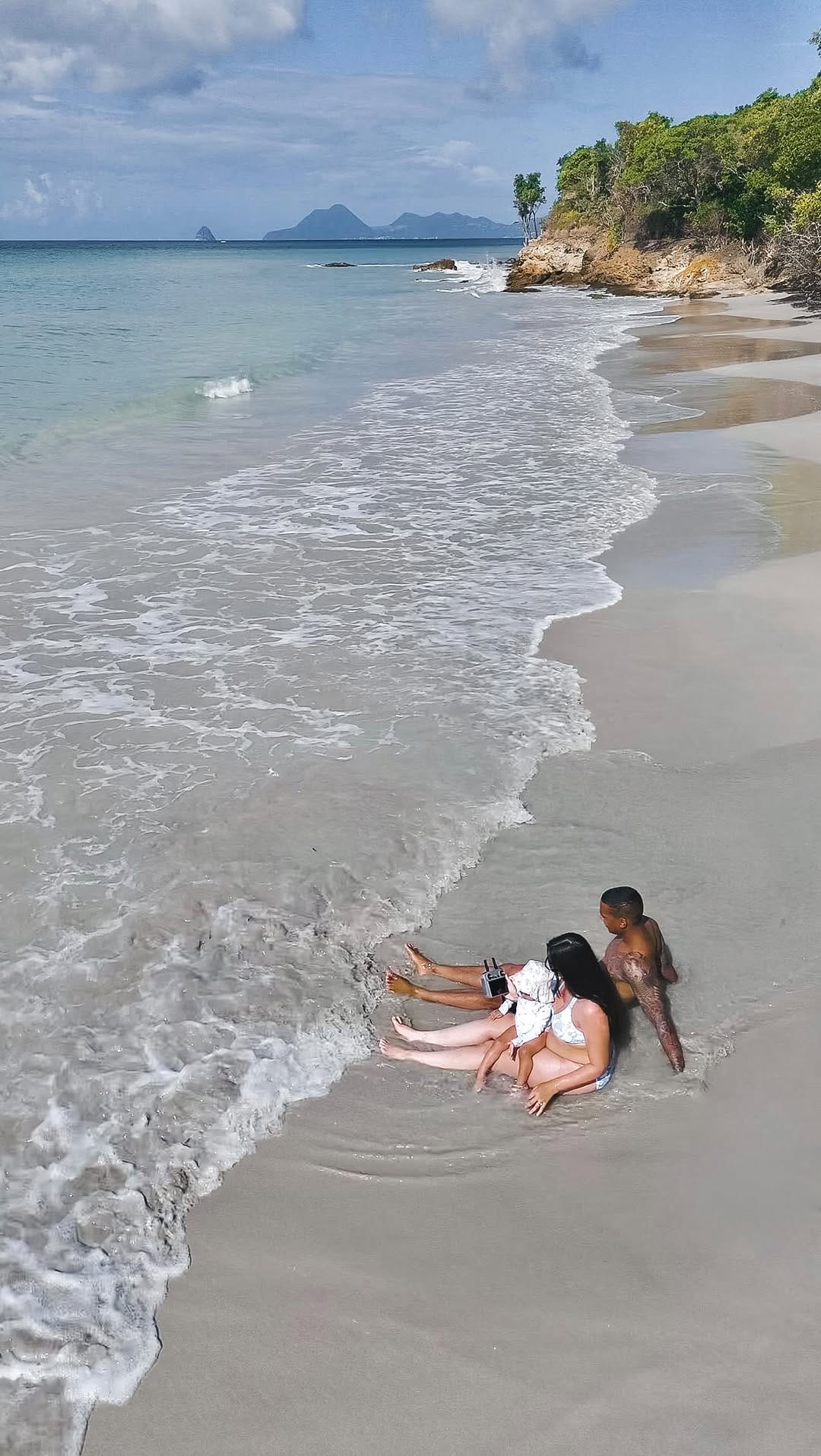 Post 3 by Josiane Couillard on Instagram (video)